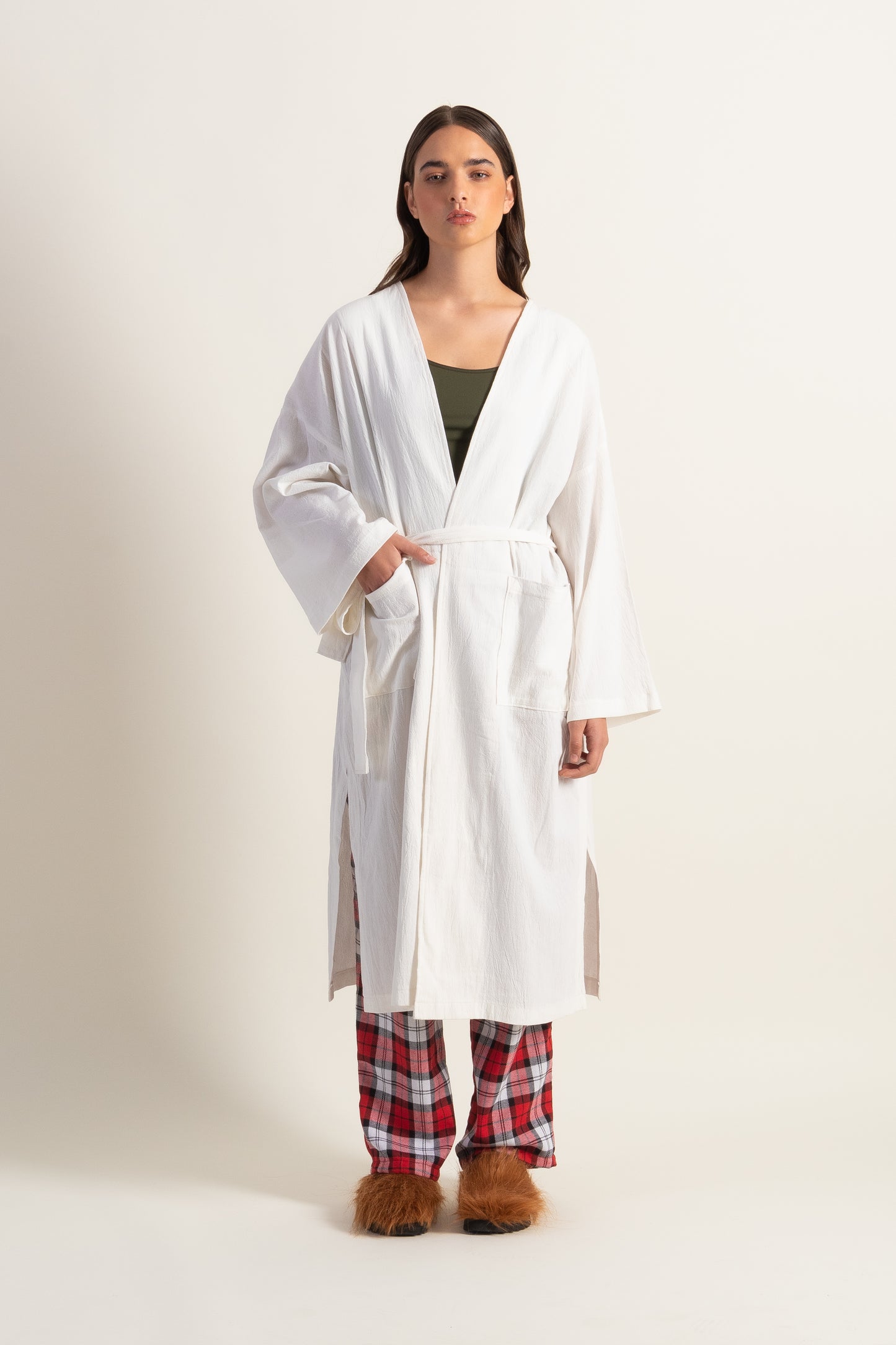 KIMONO/ BATA LION
